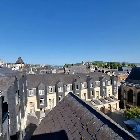 Le Duplex - Parking - Vue Clochers - Tennis *